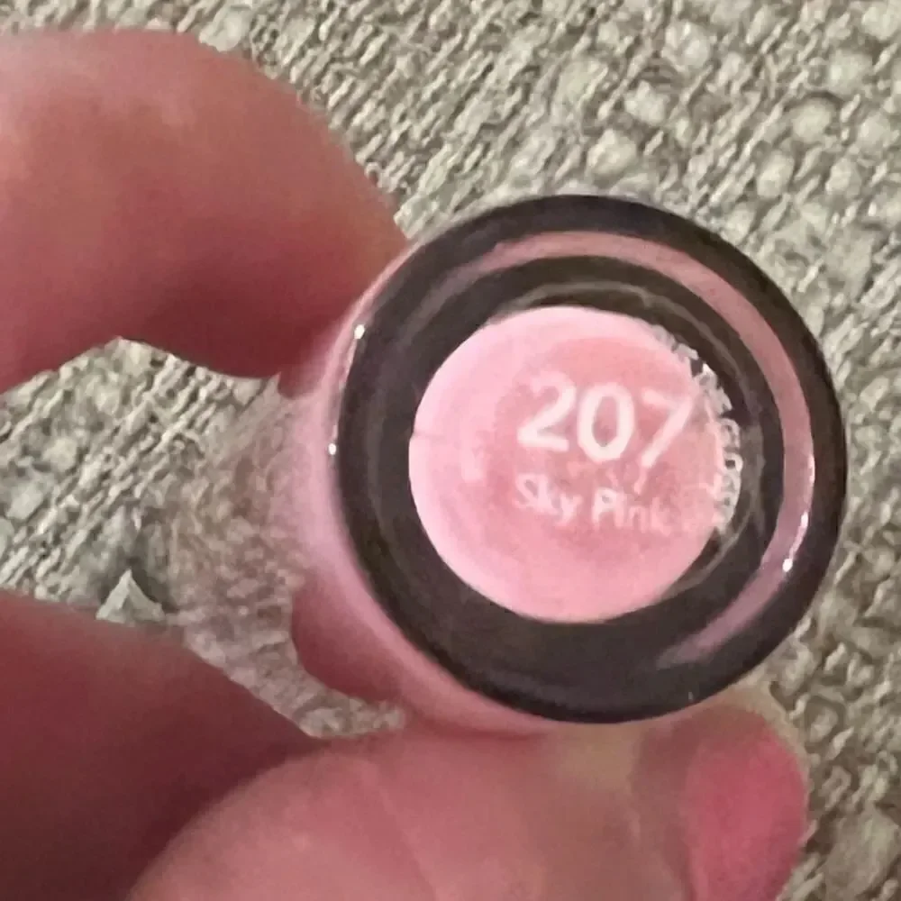Bundle of Revlon pink lip glosses